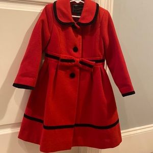 Rothschild coat size 4T in pristine condition